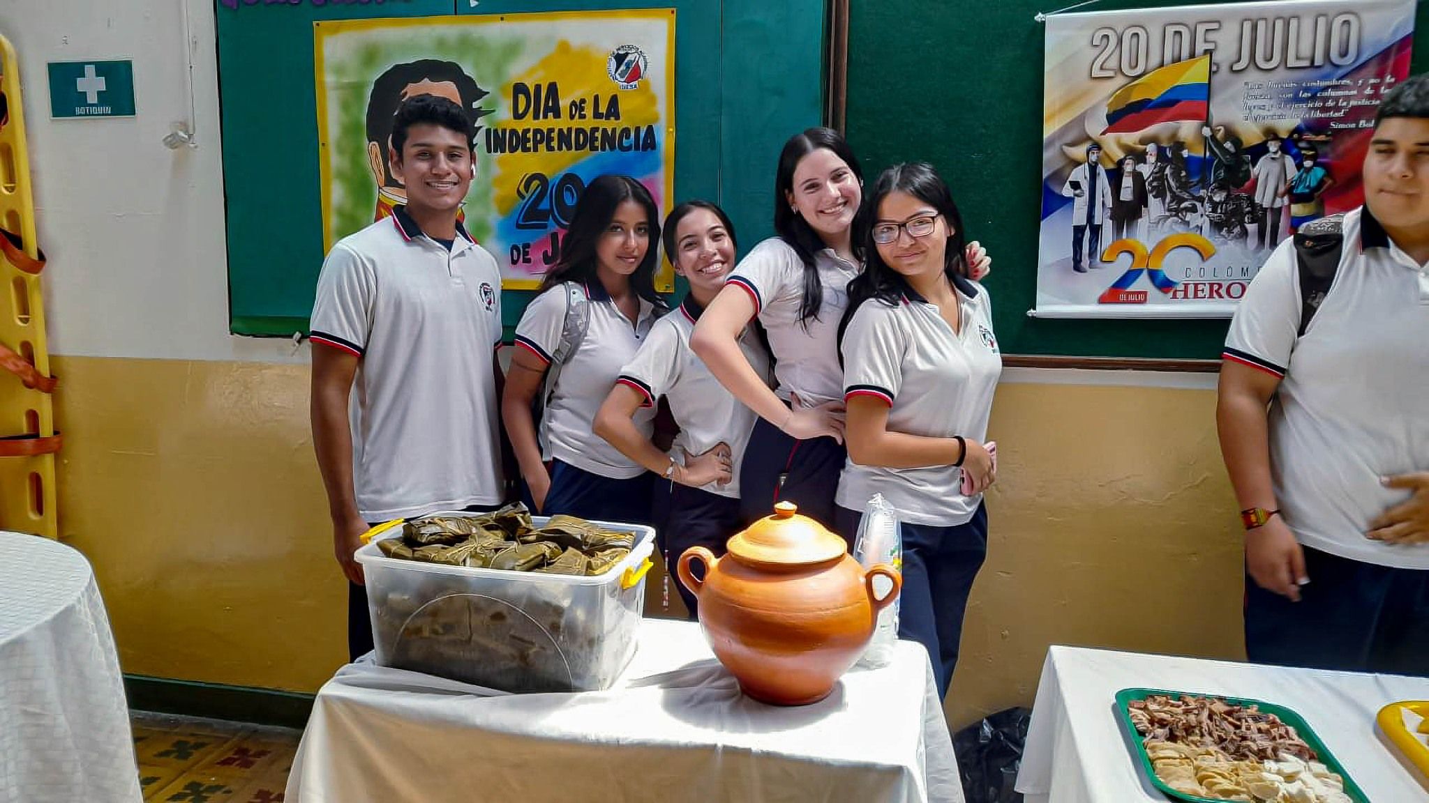 ¡Celebremos la Independencia de Colombia! 🎉 - Imagen 3