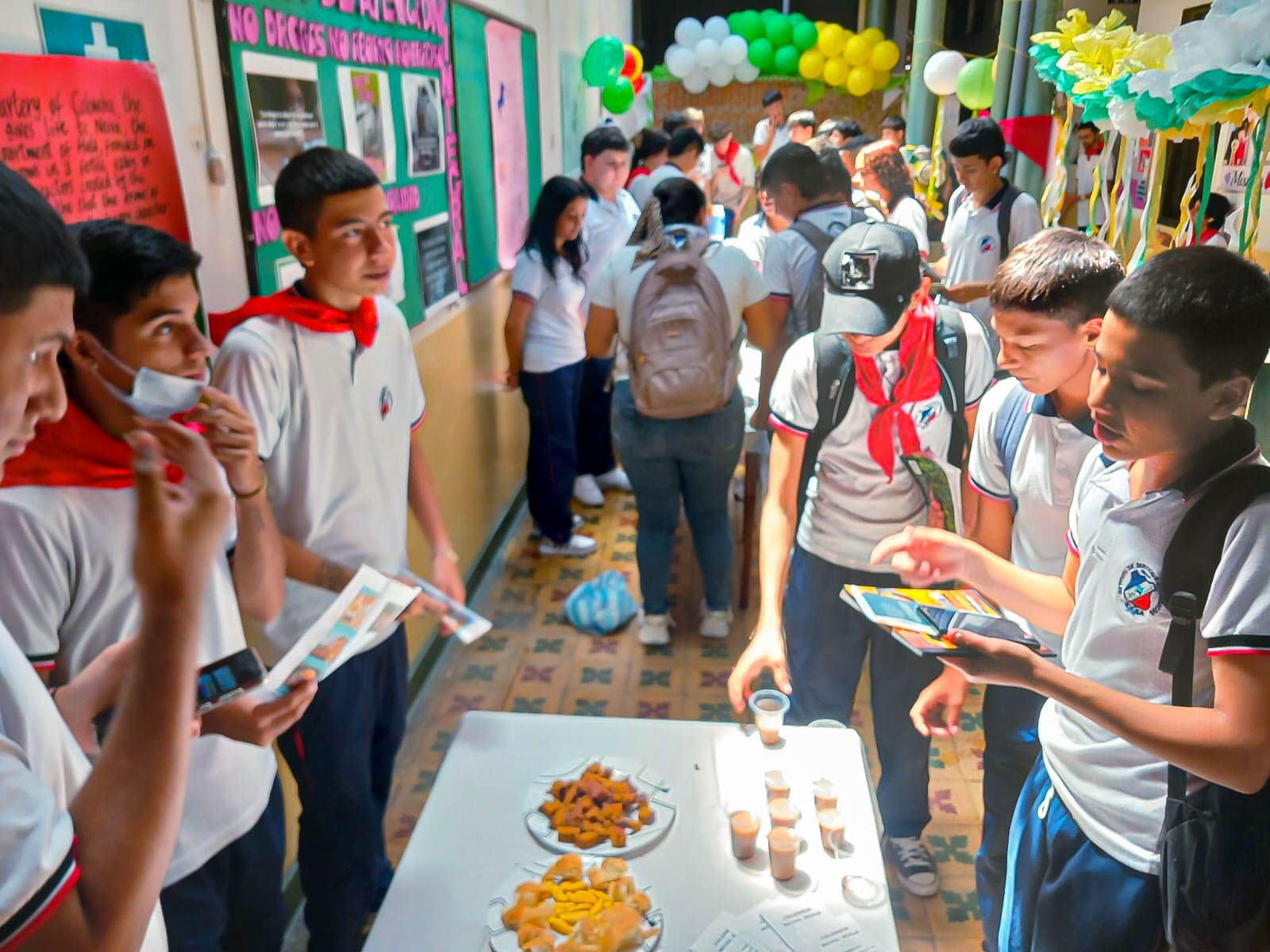 🎉 Celebración del Día de la Huilensidad en el Colegio Idesa 🎉 - Imagen 4
