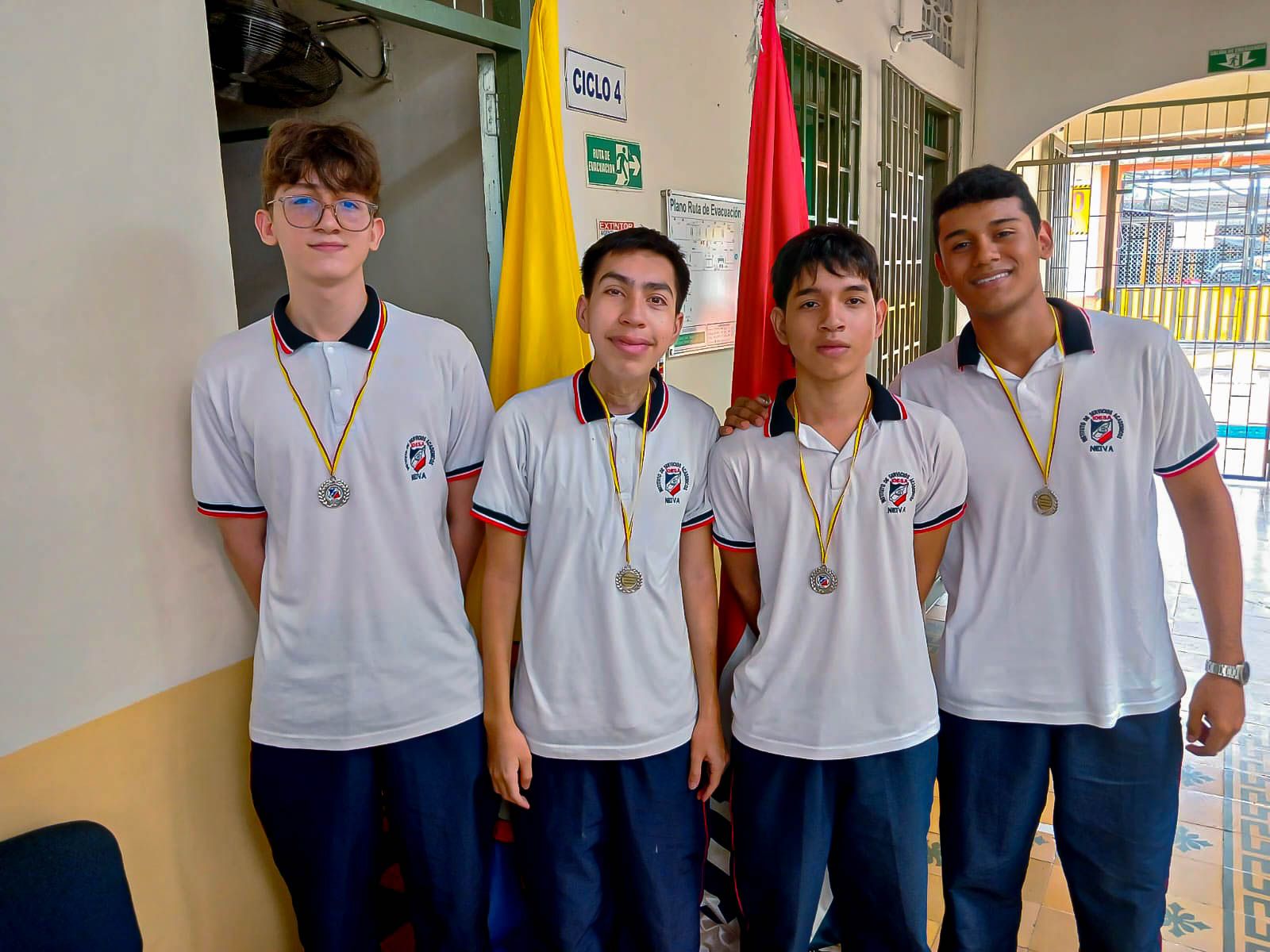🎓 ¡Celebrando el Éxito Académico y la Disciplina! 🏆 - Imagen 5