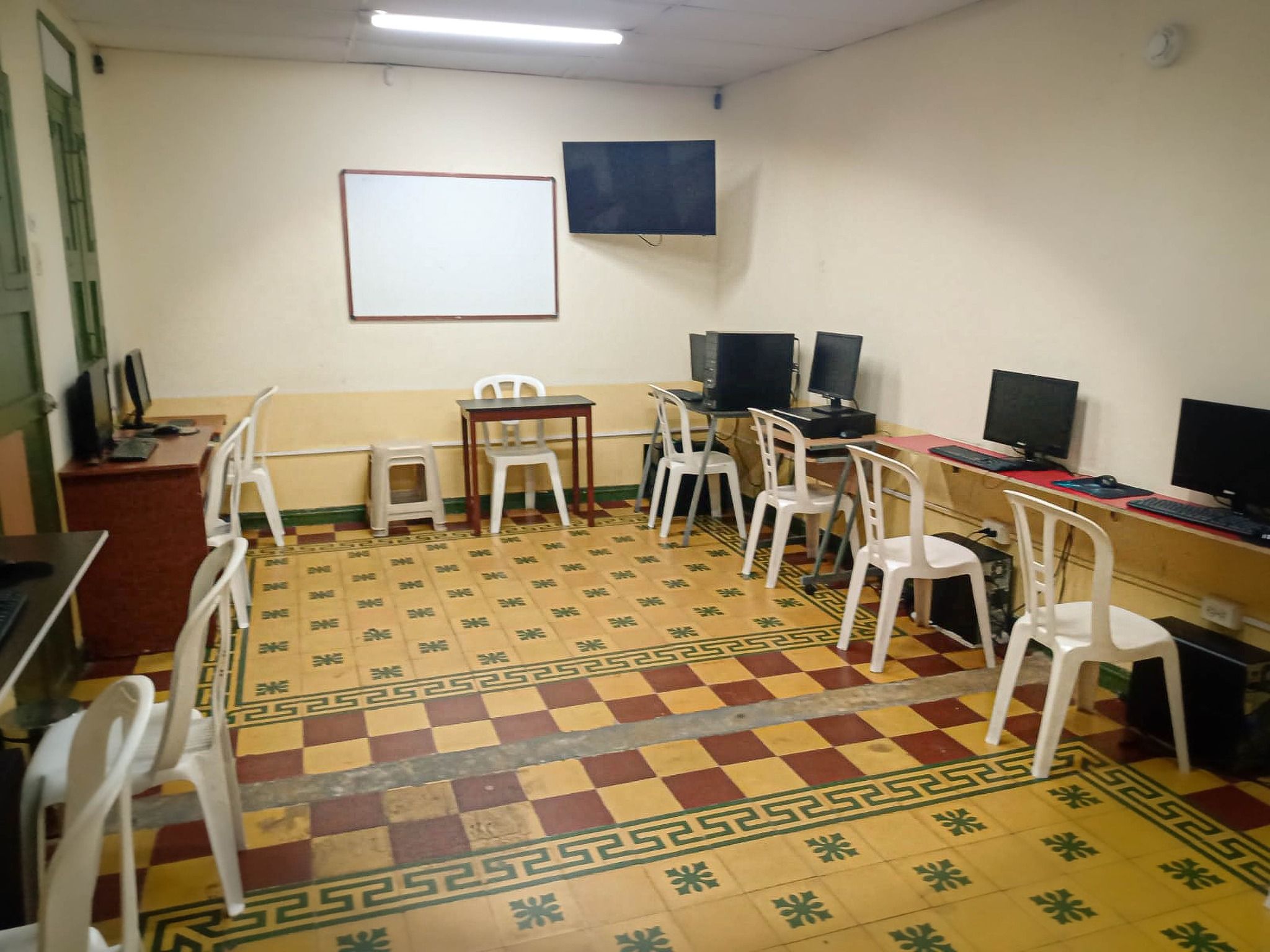 Preparando nuestras Instalaciones para un Nuevo Año de Clases - Imagen 7