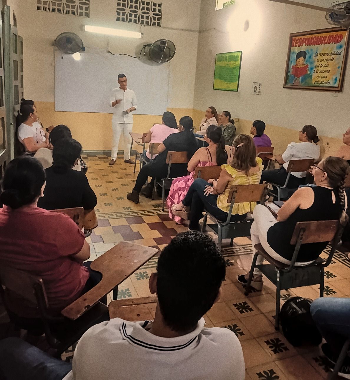 Primera reunión de Padres de Familia del año - Imagen 2